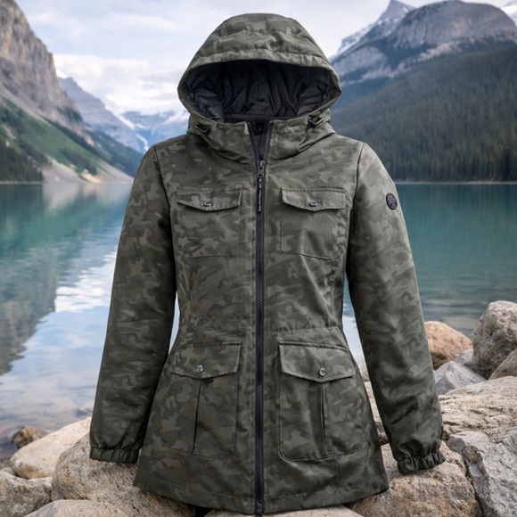 Michael Kors Jackets & Blazers - Michael Kors Camouflage Insulated Jacket With Hood Size XS New without Tags